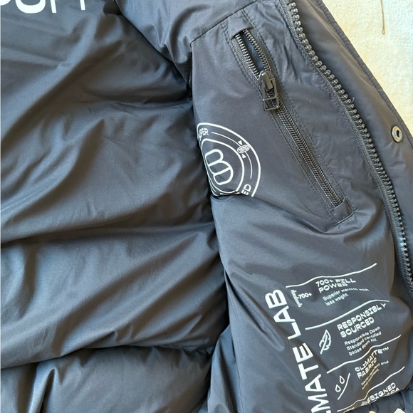 Superpuff Black Jacket - Picture 4 of 5